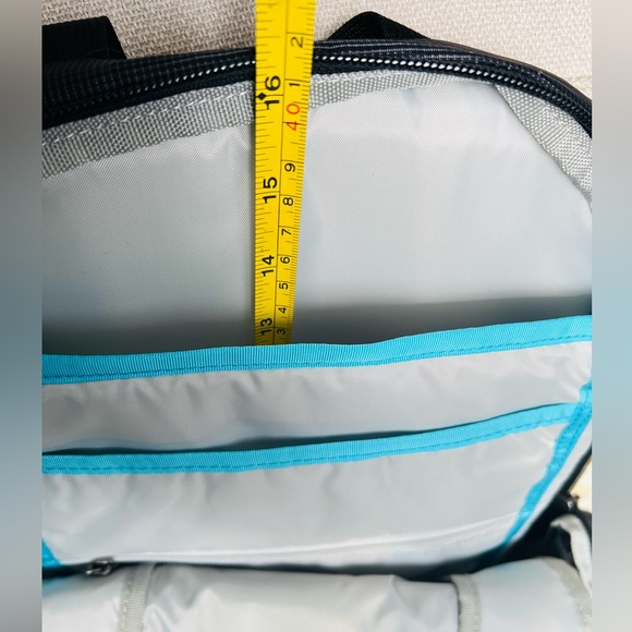 New Thule EnRoute18 Black Backpack - Picture 7 of 7